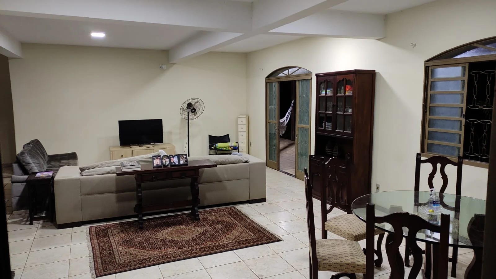 Espaço de convivência de uma clínica parceira em Betim, Minas Gerais